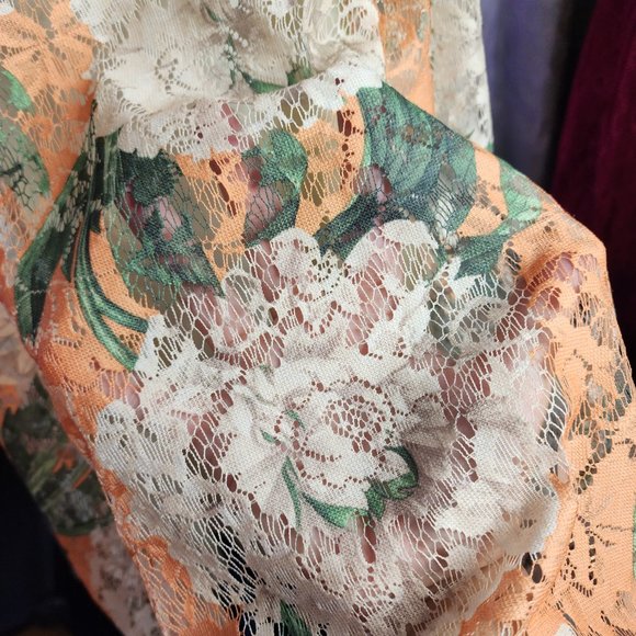 Gabby Skye Floral Dress Size 8 Great Shape - Picture 2 of 6